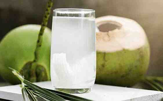 Can coconut water replace water?