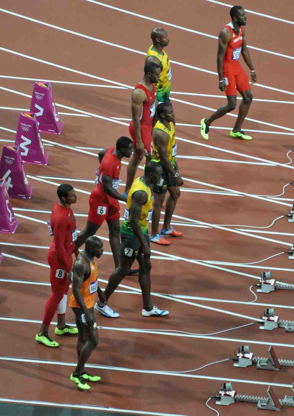 Who is in 100m final?