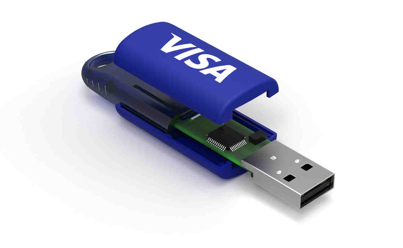 What is the shelf life of a USB flash drive?