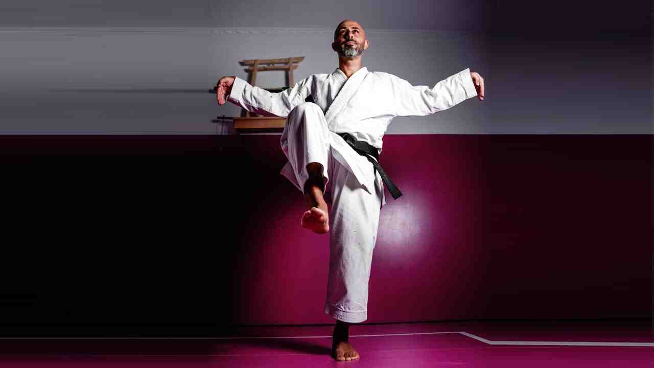 What moves are illegal in karate?